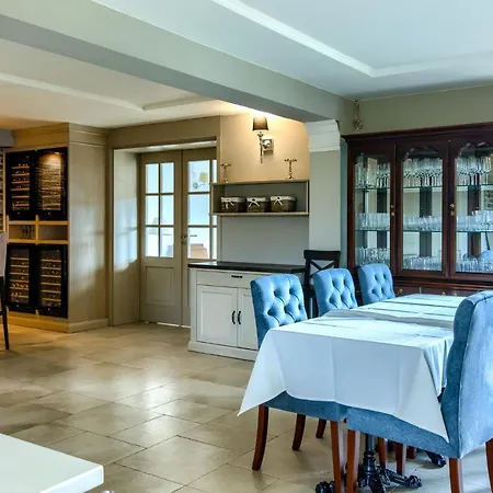 Rybical Apartment